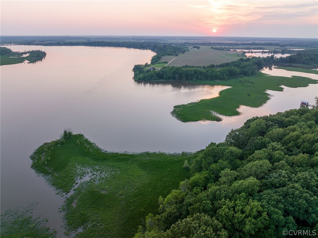 271 John Tyler Memorial Highway