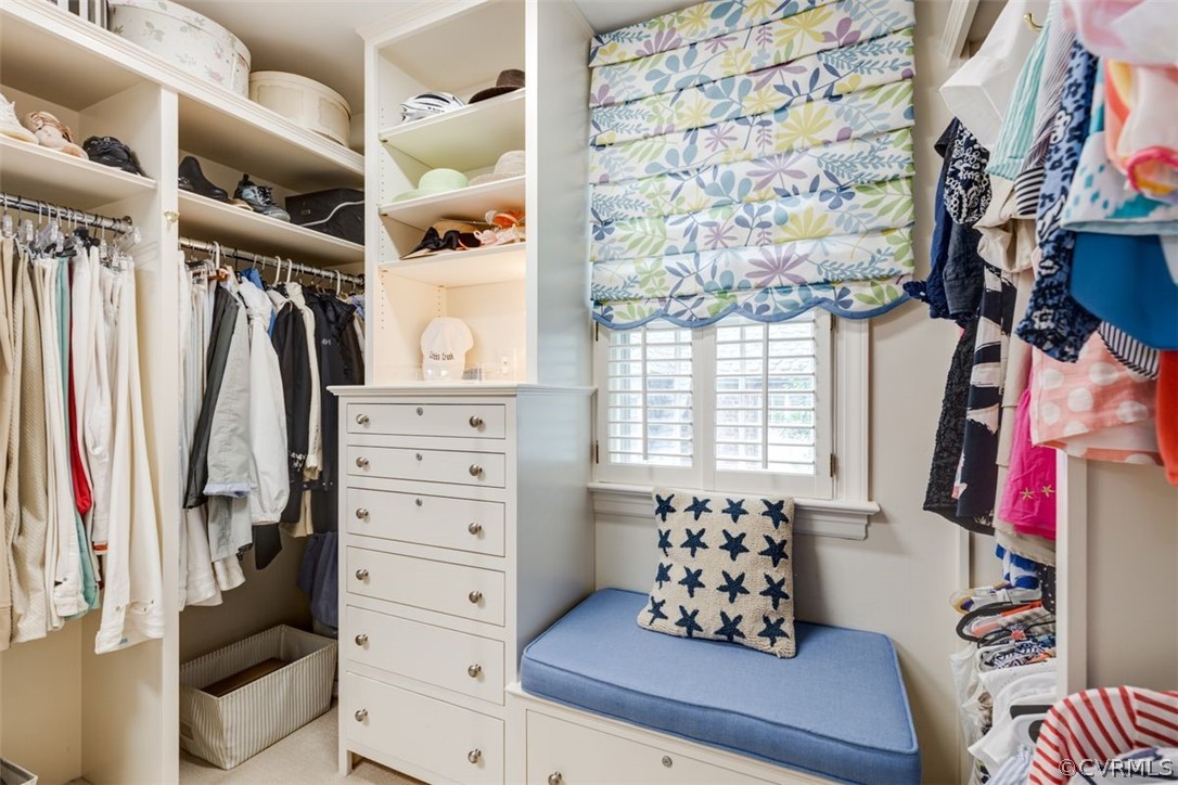 4228 Kingcrest Parkway