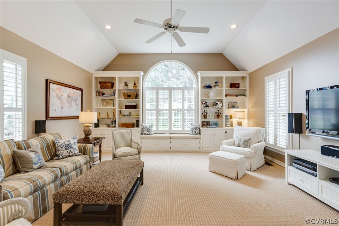 4228 Kingcrest Parkway