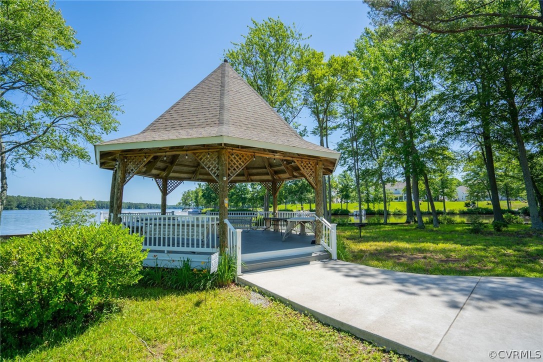 6312 Lookout Point Circle