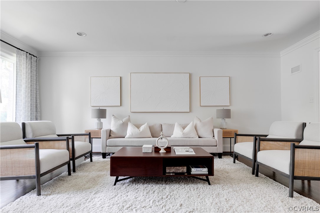 353 N Mooreland Road