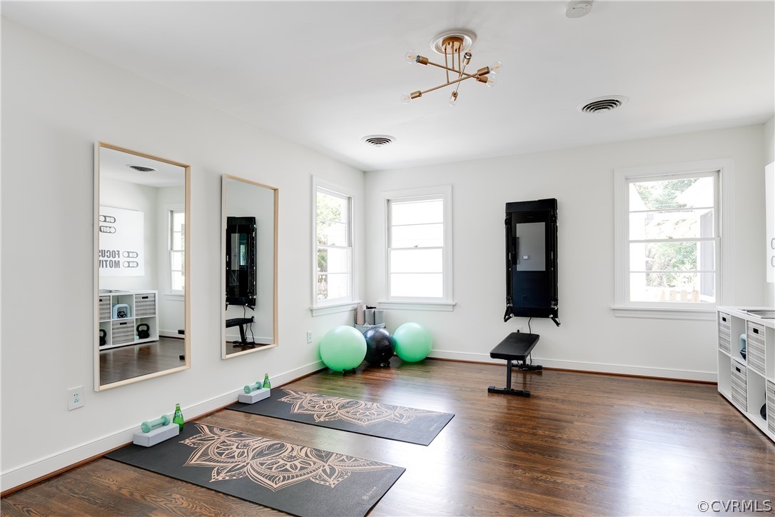 353 N Mooreland Road