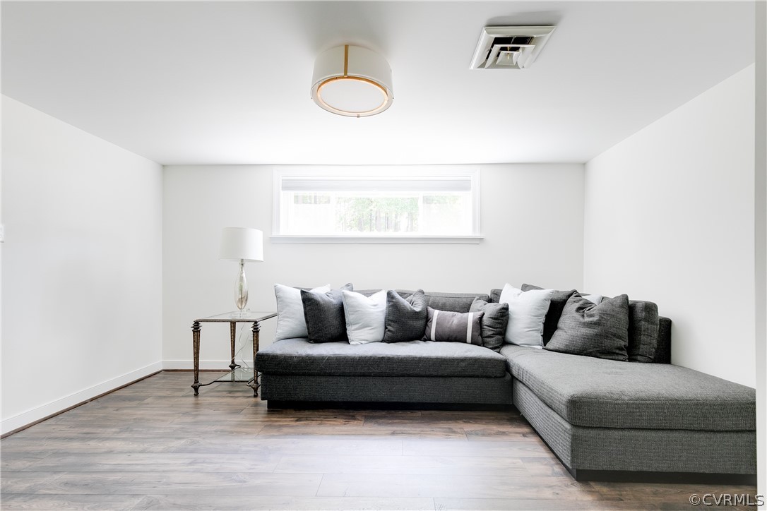 353 N Mooreland Road