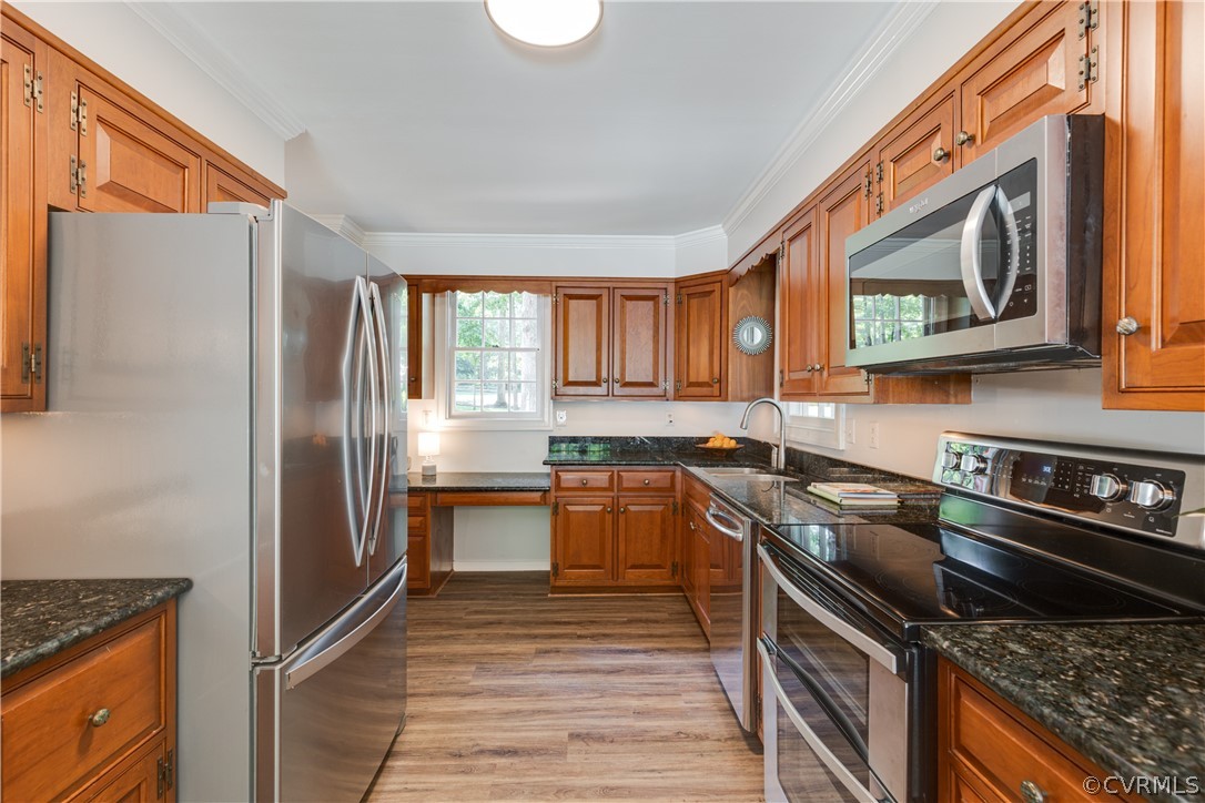 2801 River Oaks Drive