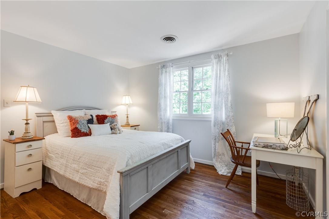 2801 River Oaks Drive