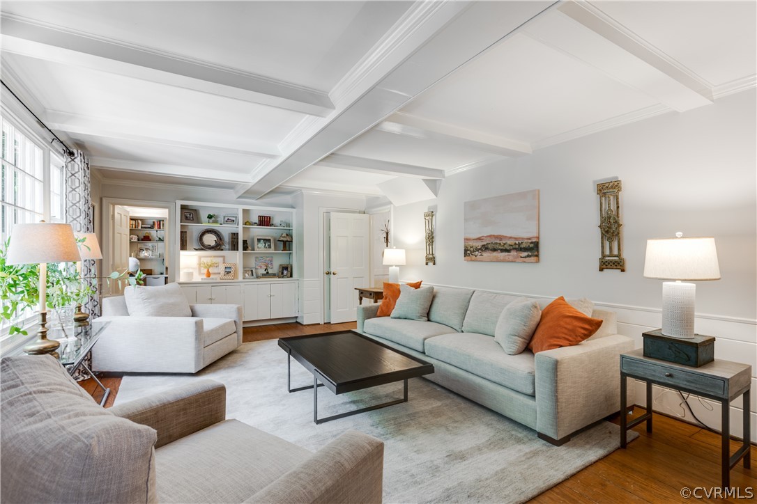 2801 River Oaks Drive