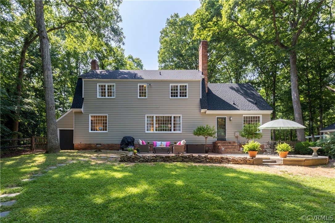 2801 River Oaks Drive