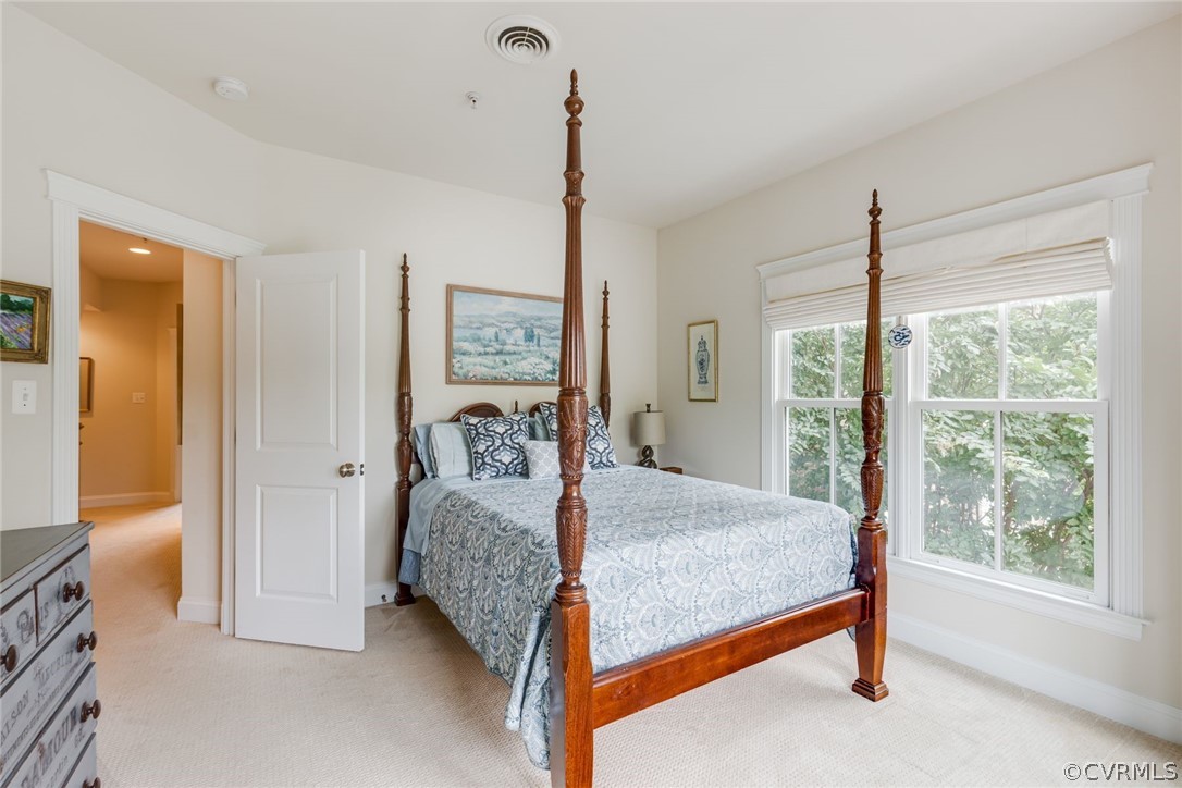 1203 Byrd Avenue Unit: 1203