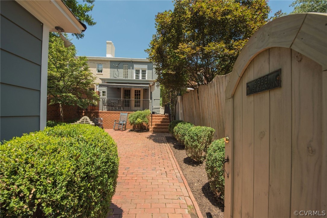 3333 W Franklin Street