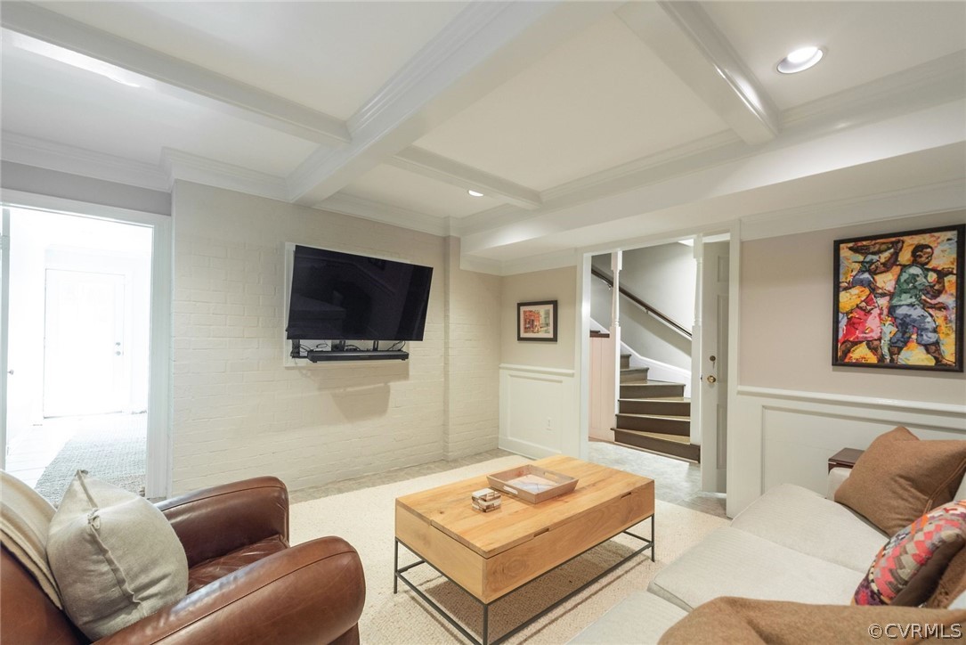 3333 W Franklin Street