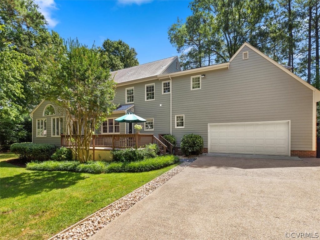 100 Thomashire Court