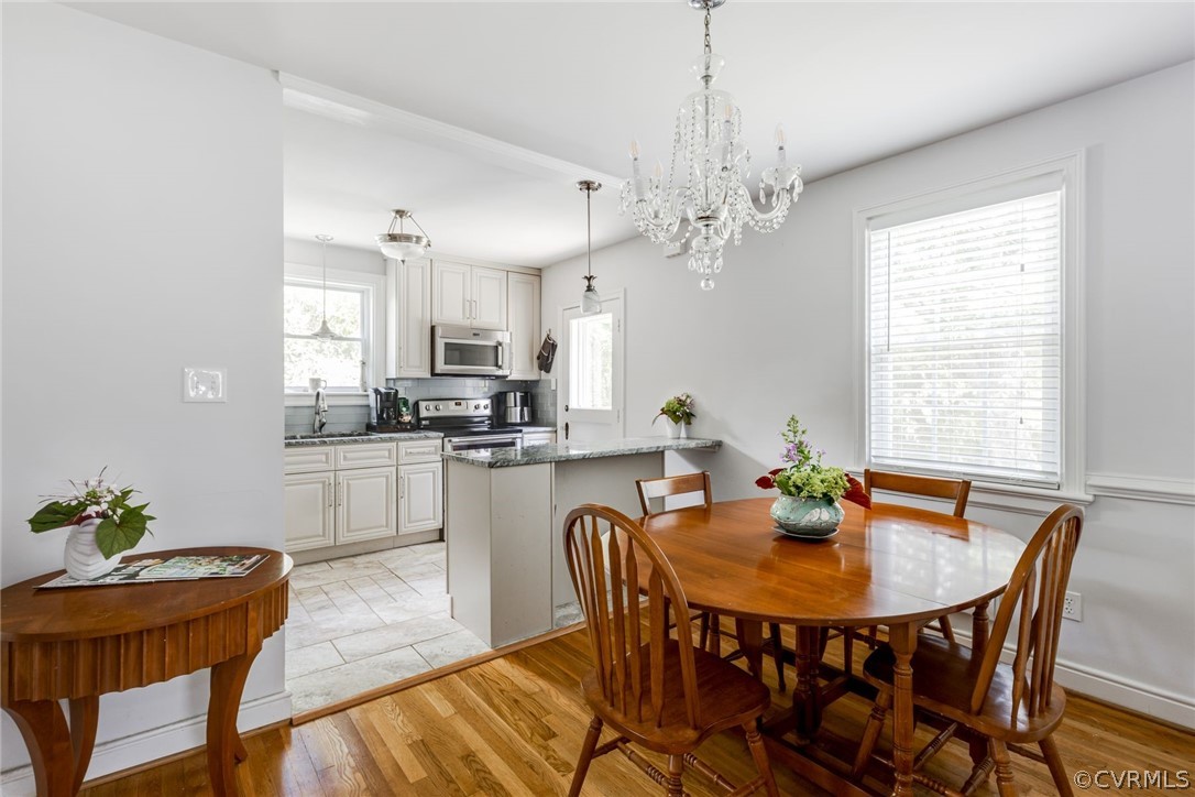1303 Bobbiedell Lane
