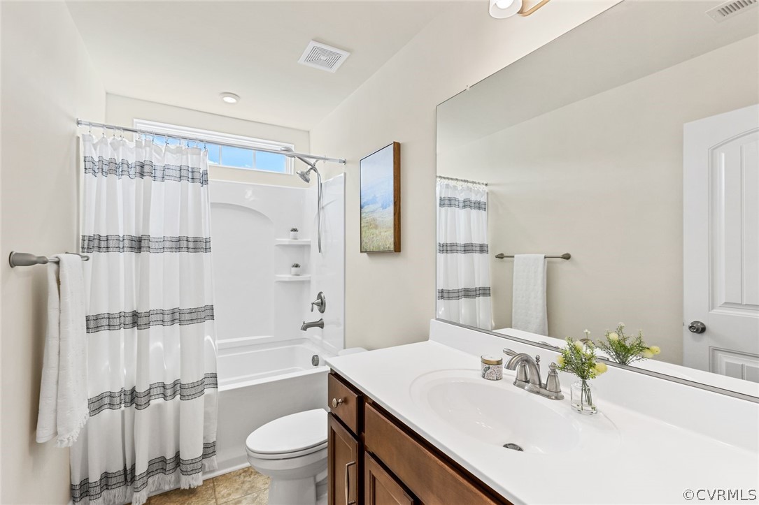 16938 Thornapple Run