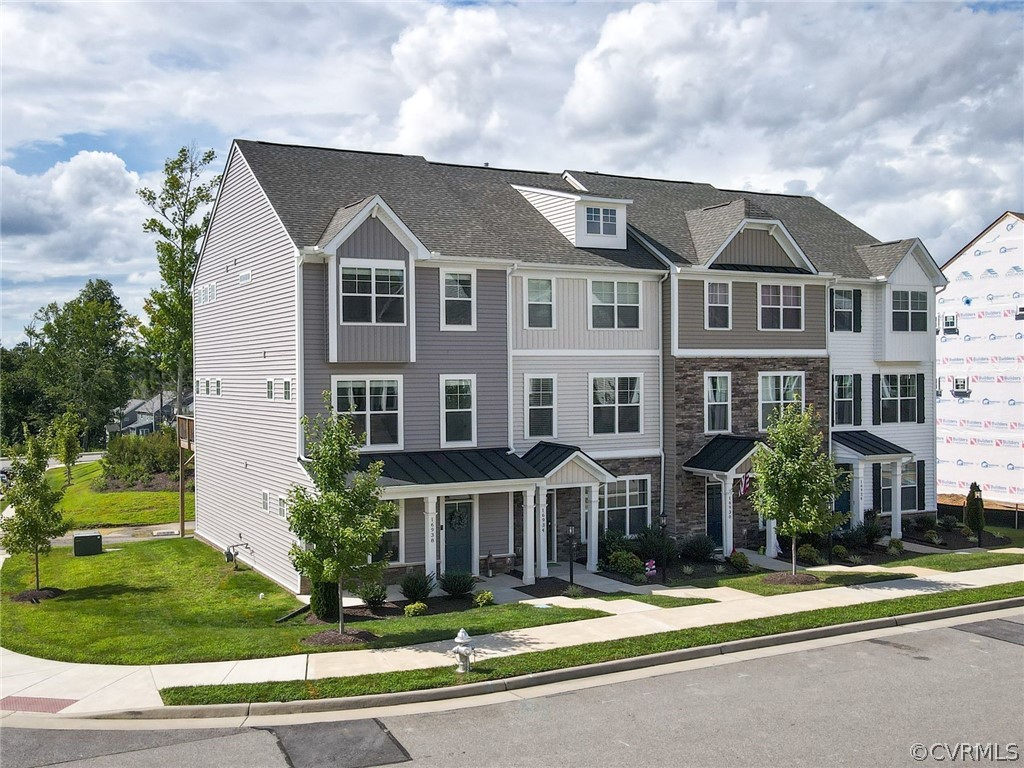 16938 Thornapple Run