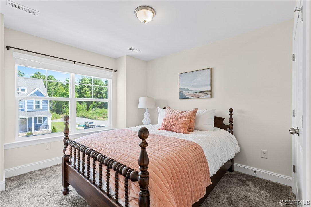 16938 Thornapple Run