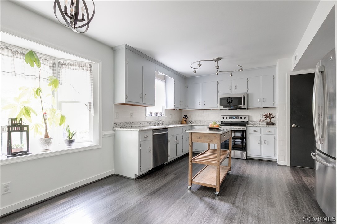 13903 Cedar Cliff Court