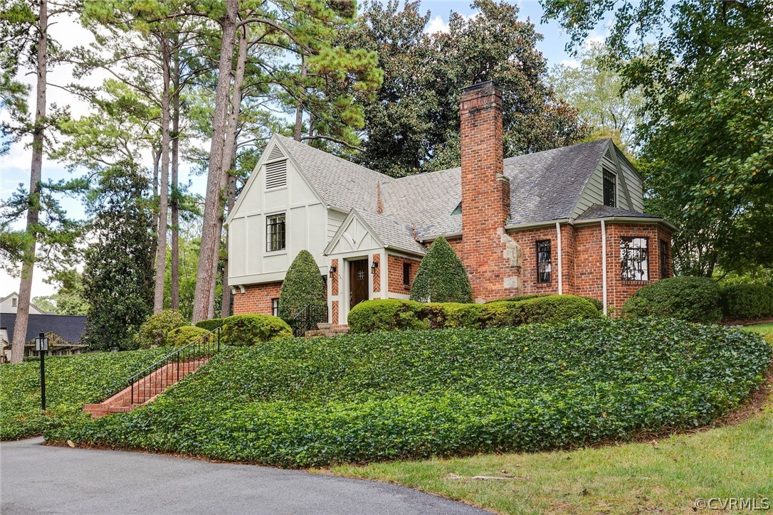 401 Westham Parkway
