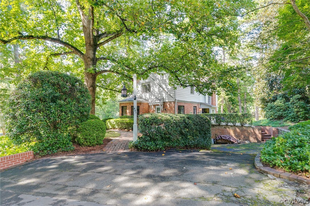 401 Westham Parkway