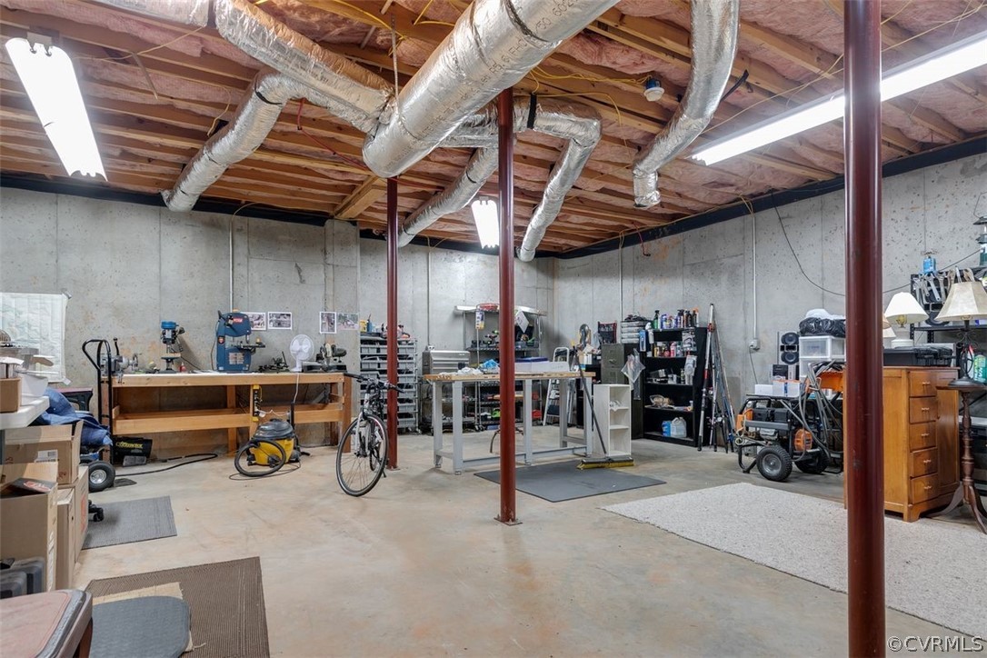 2040 River Valley Lane