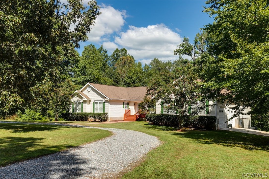 2040 River Valley Lane