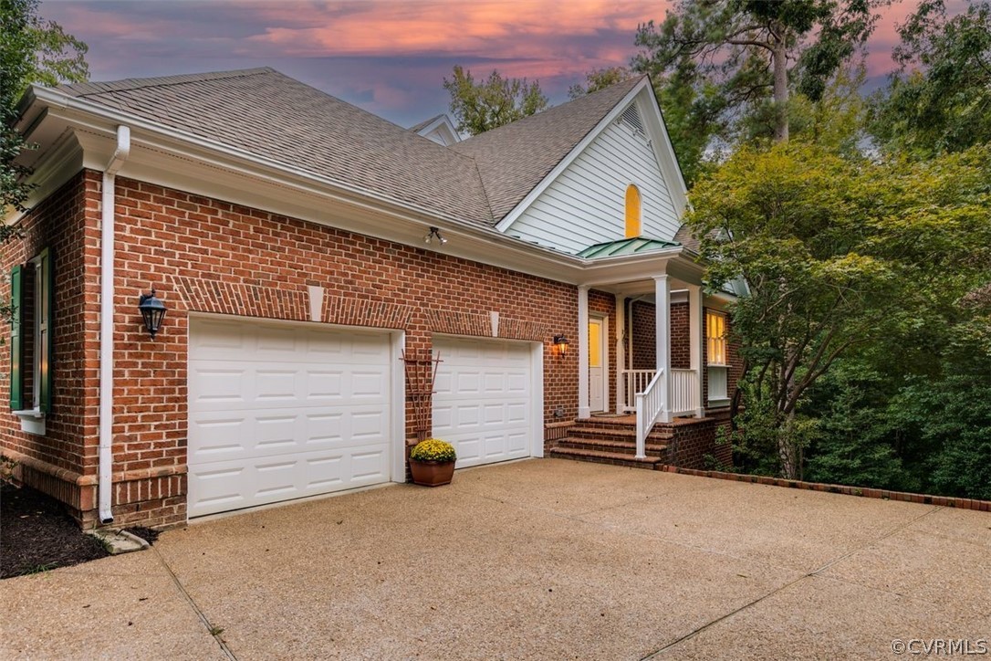 9717 Colony Bluff Drive