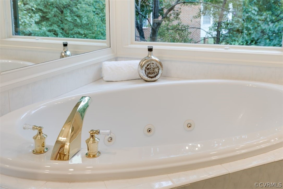 9717 Colony Bluff Drive