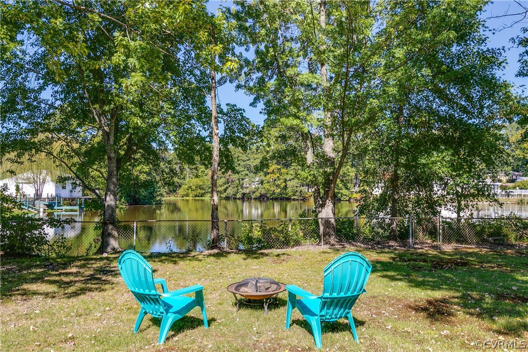 8720 Lakefront Drive