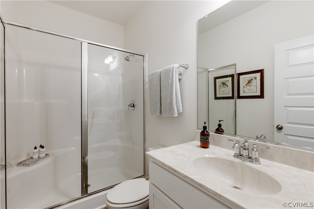 2124 Perennial Circle Unit: End Unit