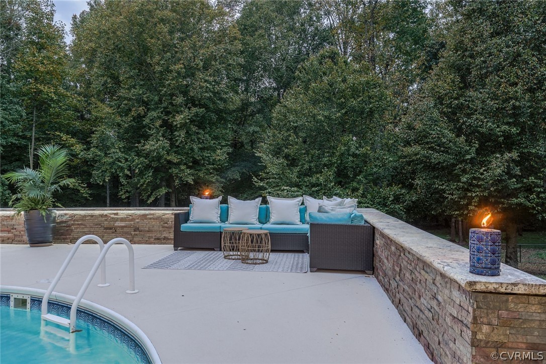 5387 New Market Road