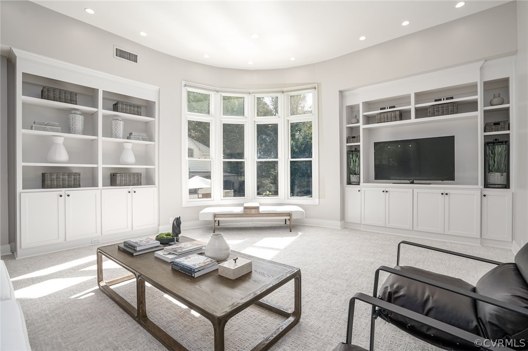 5387 New Market Road