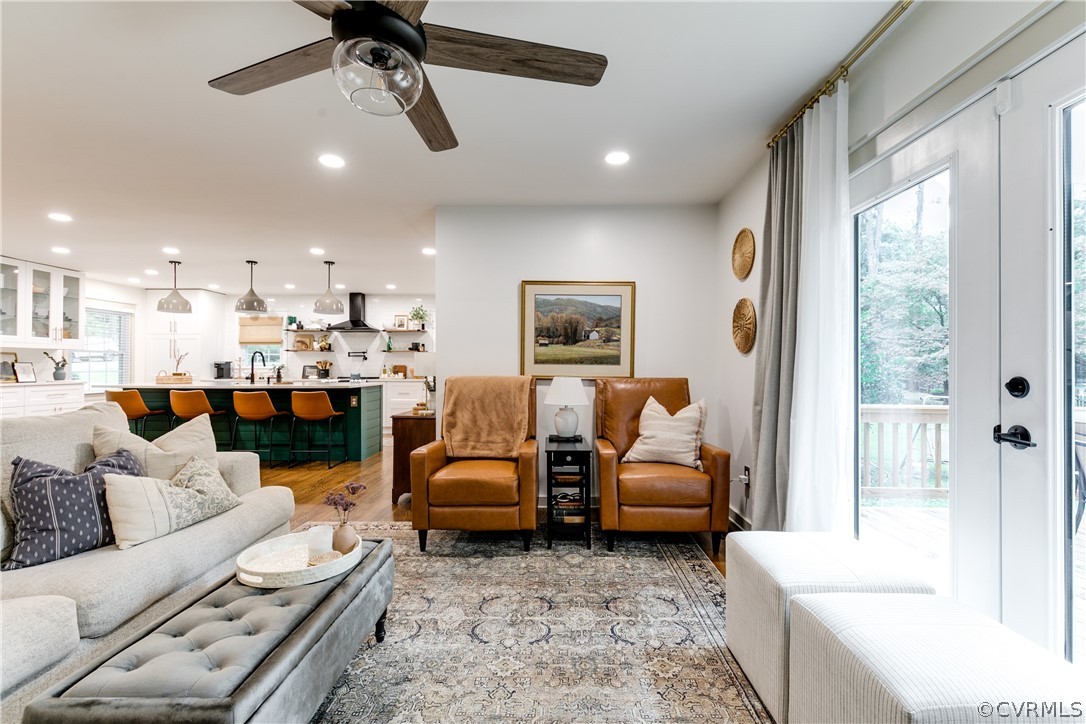 7406 Comanche Drive
