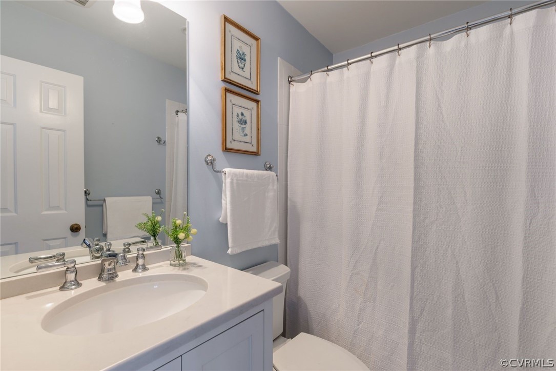 300 N Ridge Road Unit: 64