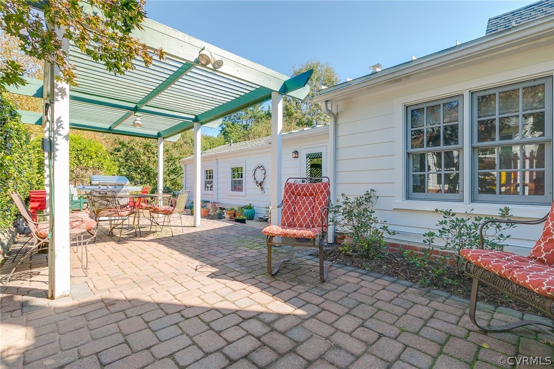 4112 Southampton Road