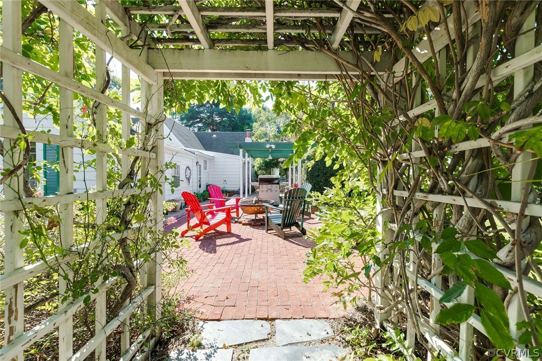 4112 Southampton Road