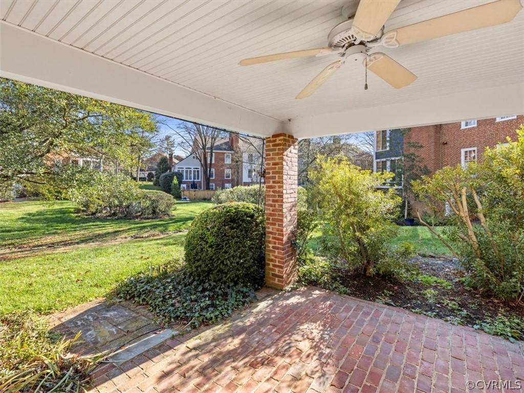 300 N Ridge Road Unit: 77