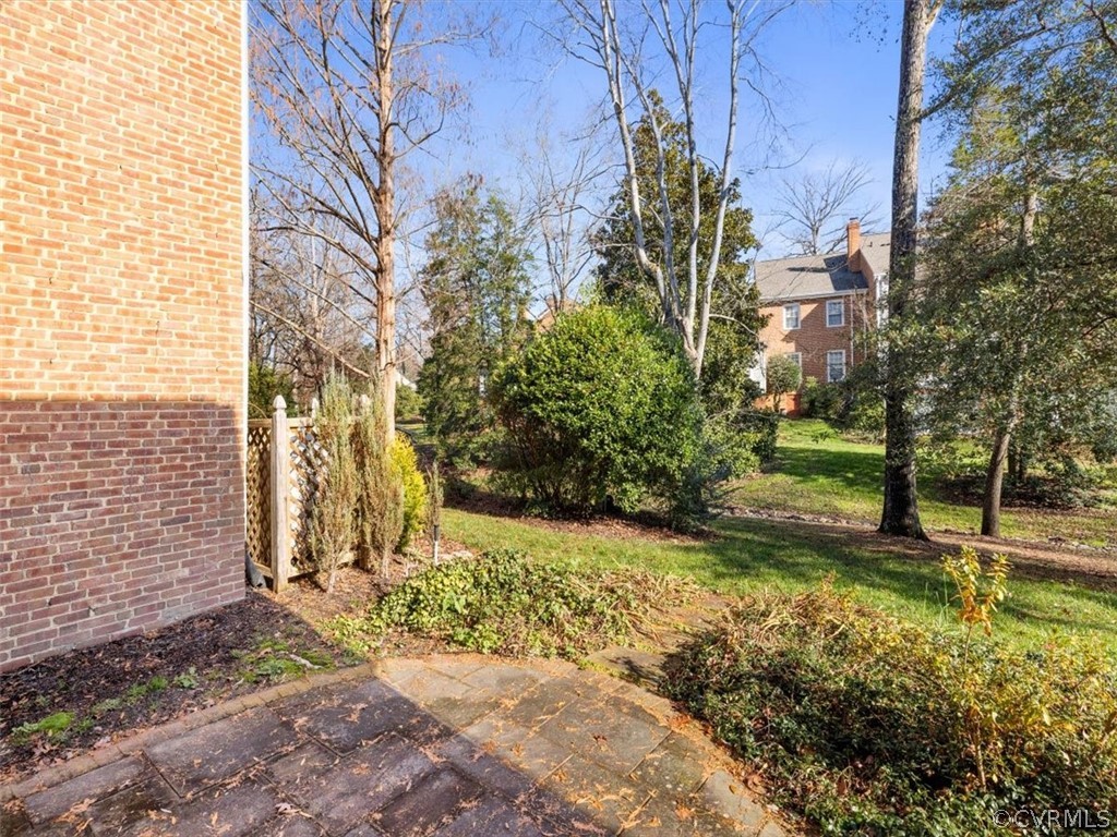 300 N Ridge Road Unit: 77