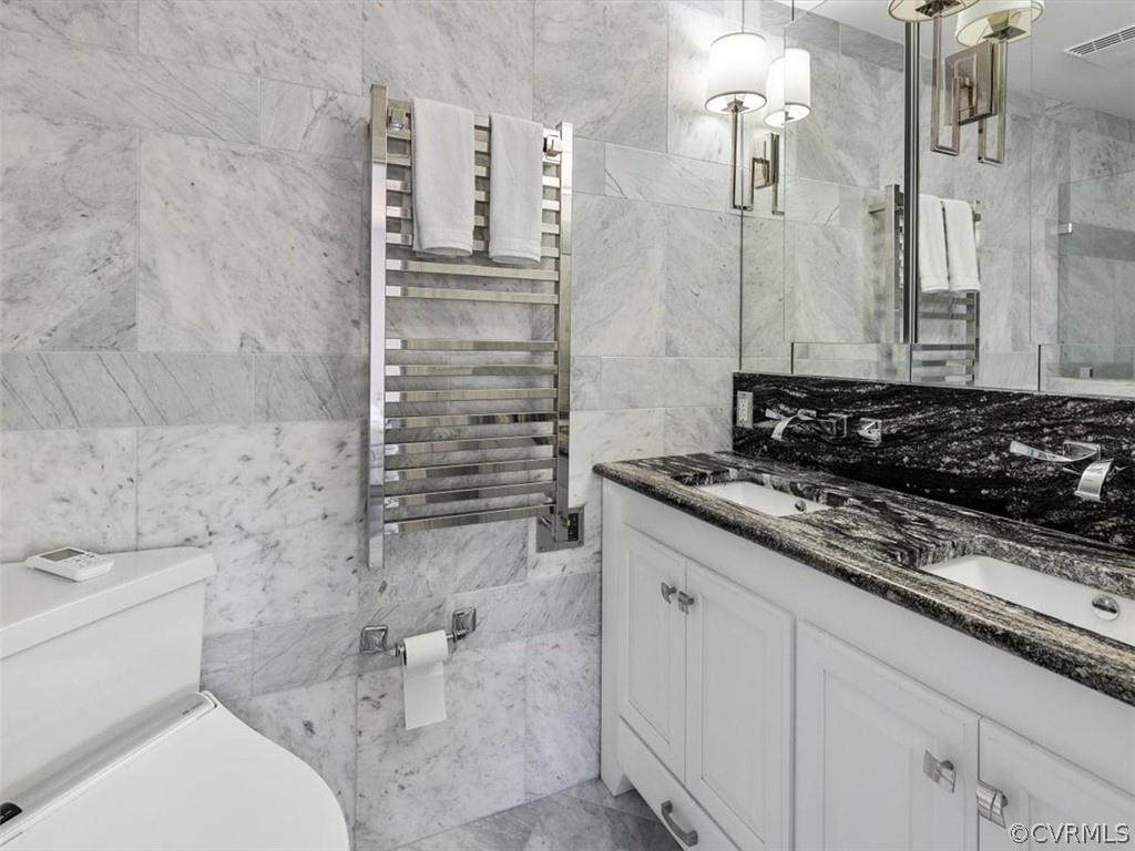 300 N Ridge Road Unit: 77