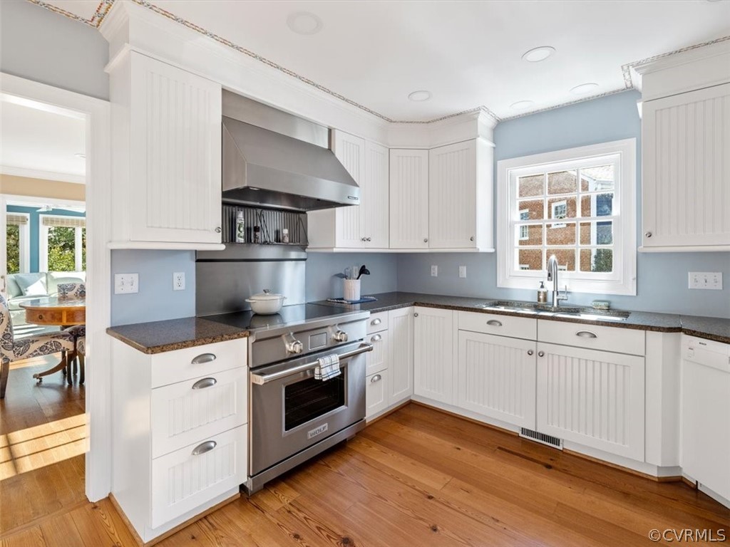 300 N Ridge Road Unit: 77