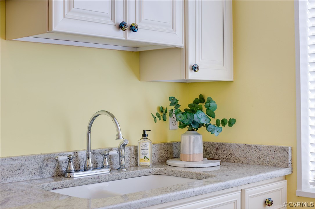 5100 Monument Avenue Unit: 614