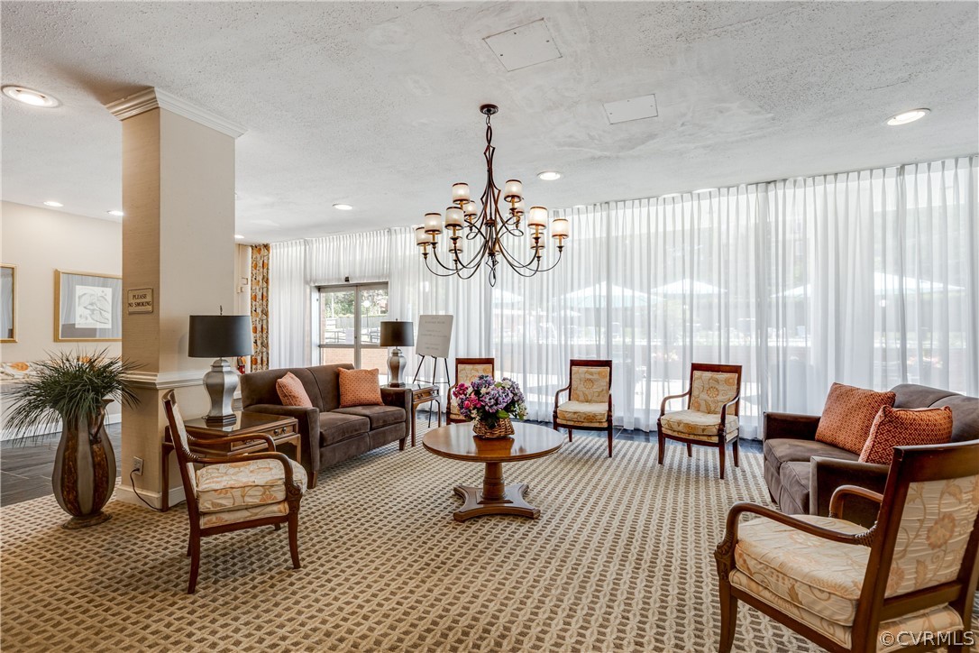 5100 Monument Avenue Unit: 614