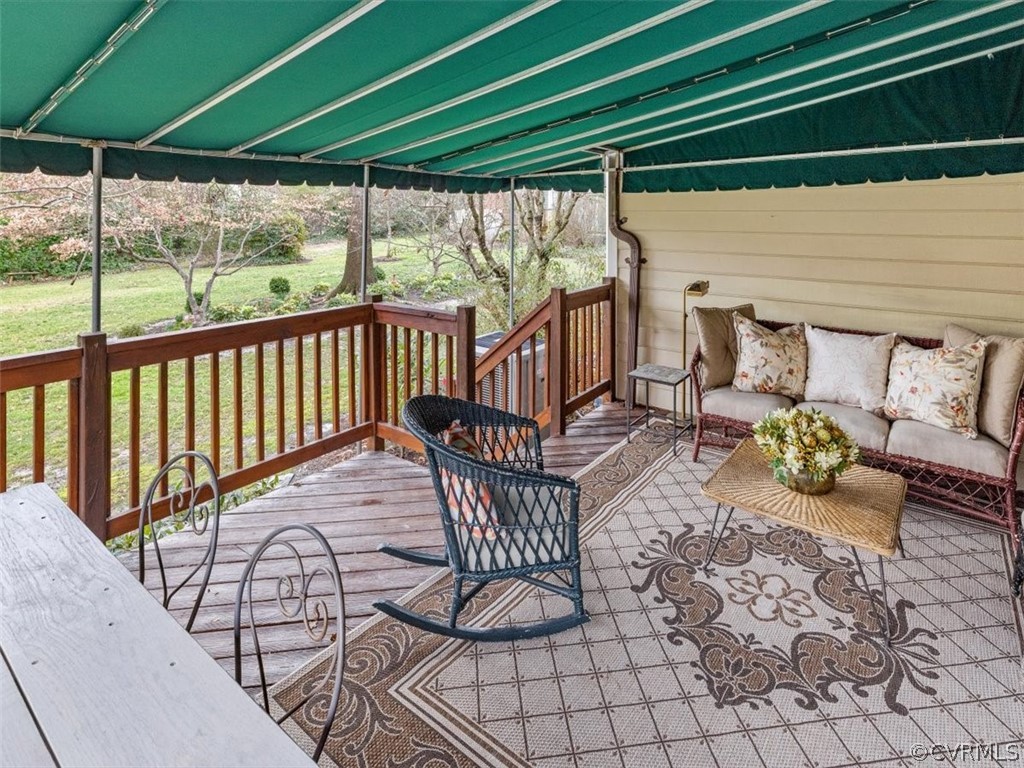 33 Hampton Commons Terrace Unit: 17
