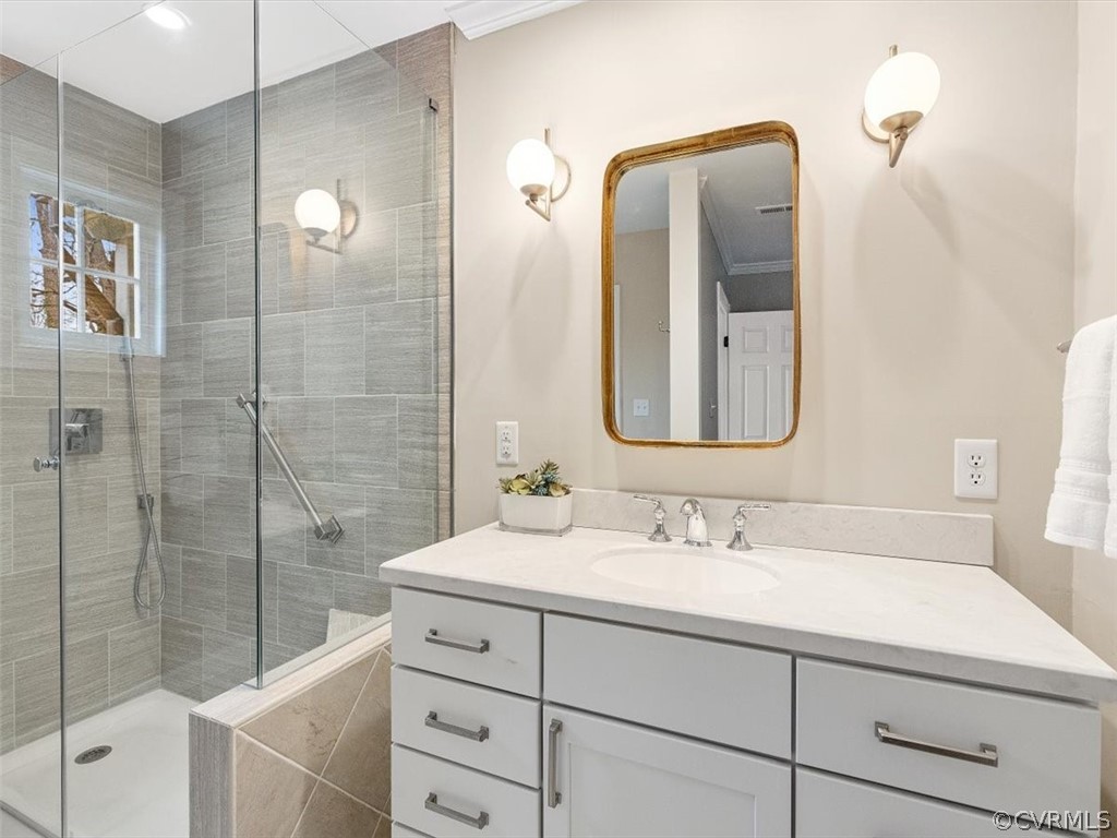 33 Hampton Commons Terrace Unit: 17