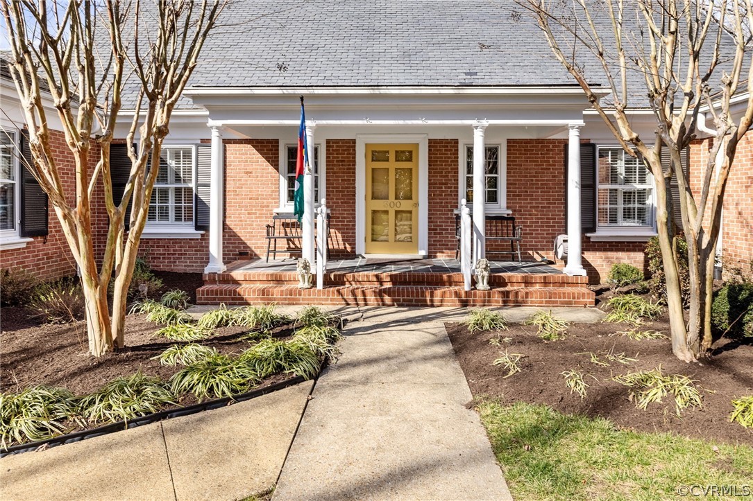 300 El Dorado Drive