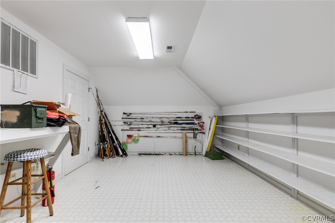 28 E Lower Tuckahoe Road