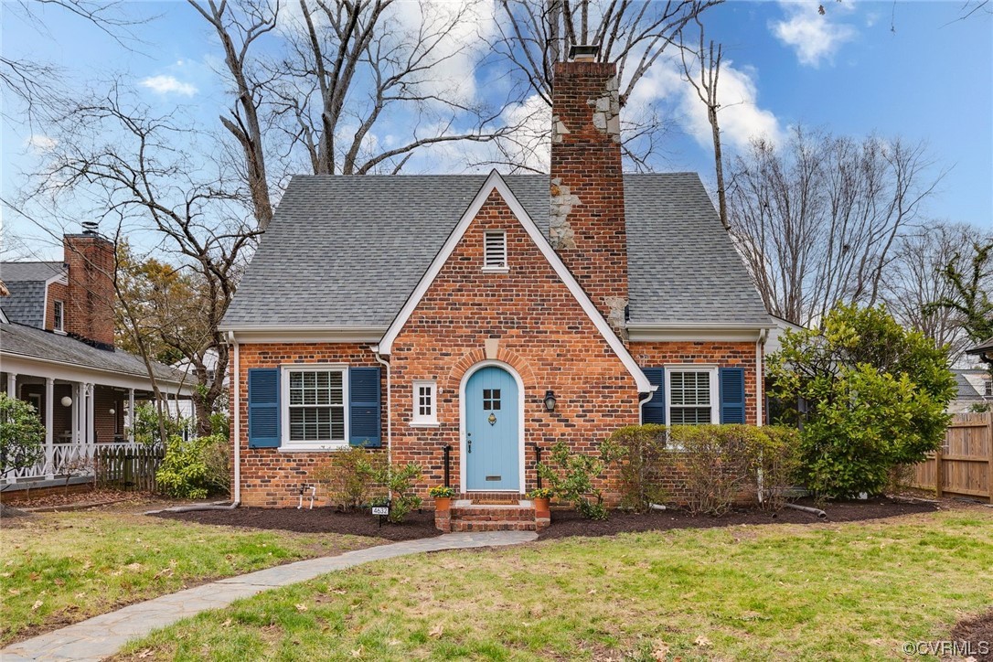4632 Leonard Parkway