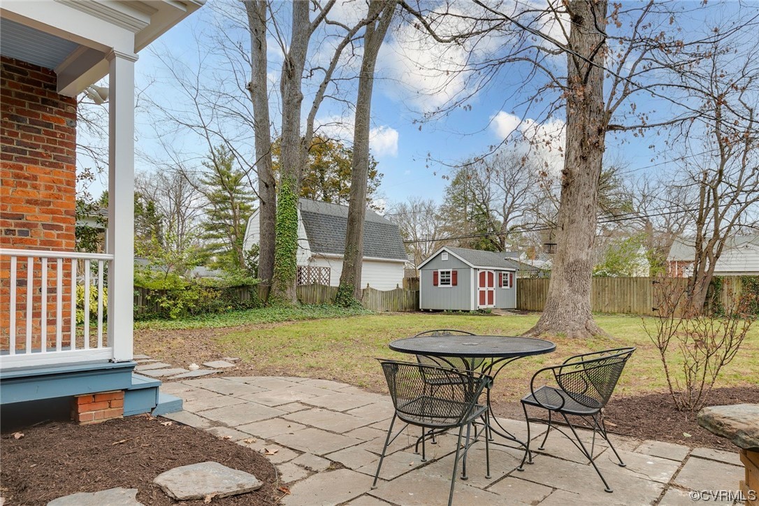 4632 Leonard Parkway