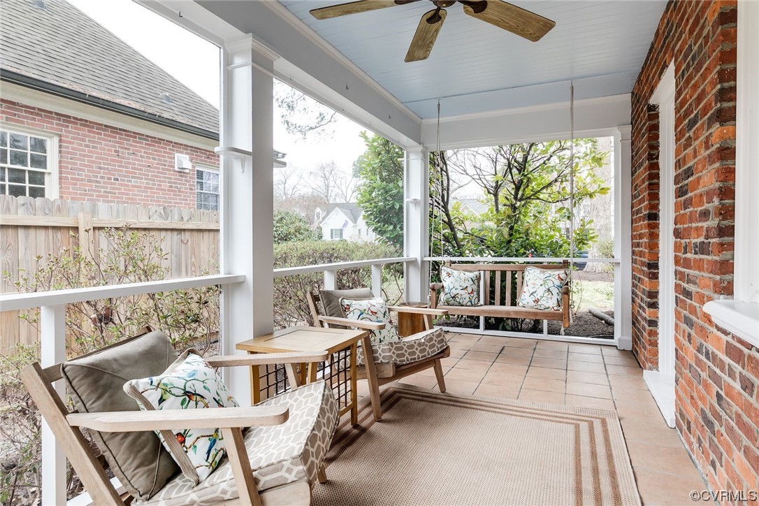 4632 Leonard Parkway