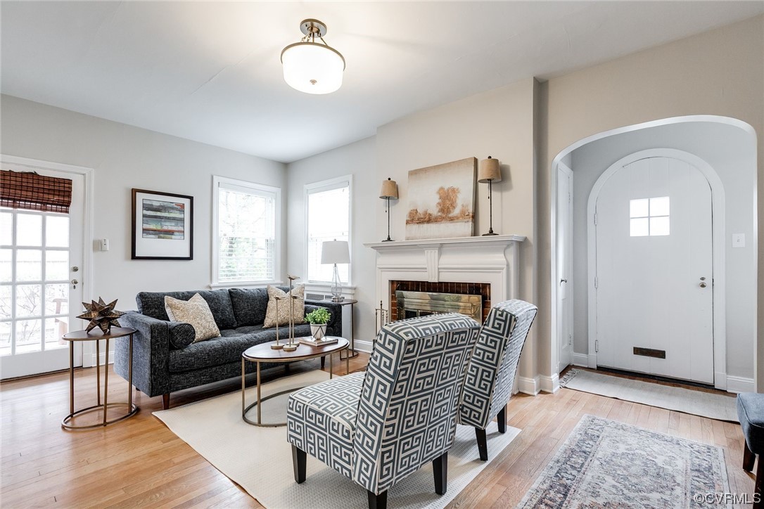 4632 Leonard Parkway