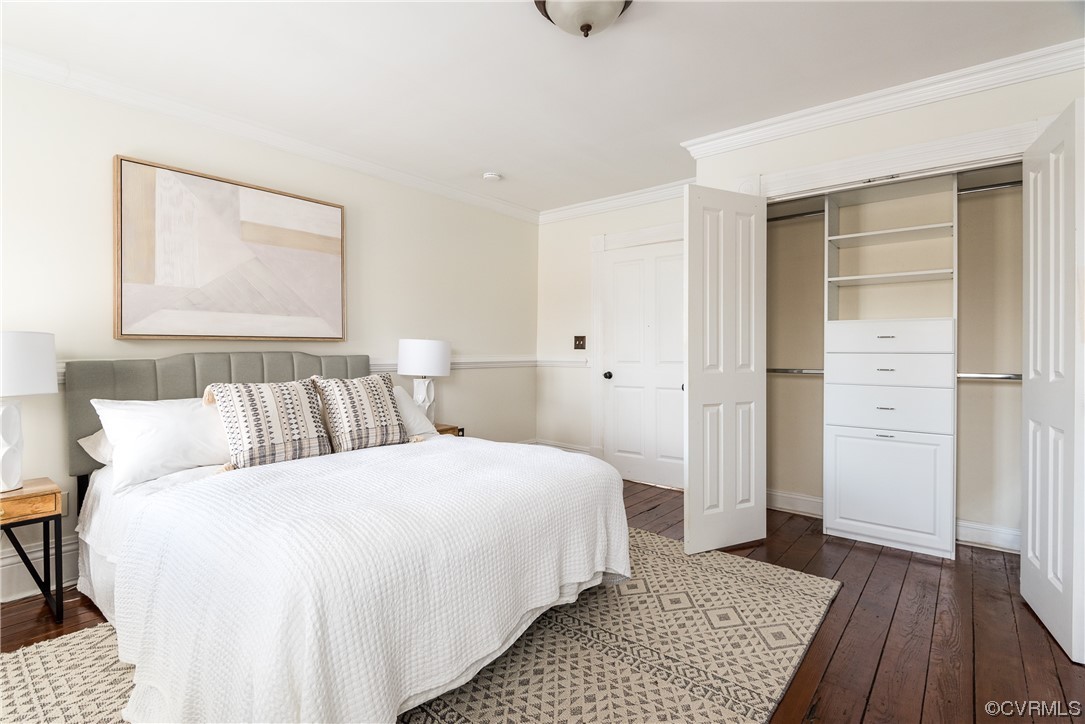 3015 E Marshall Street