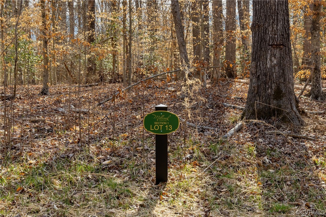 15113 Johns Trace Circle